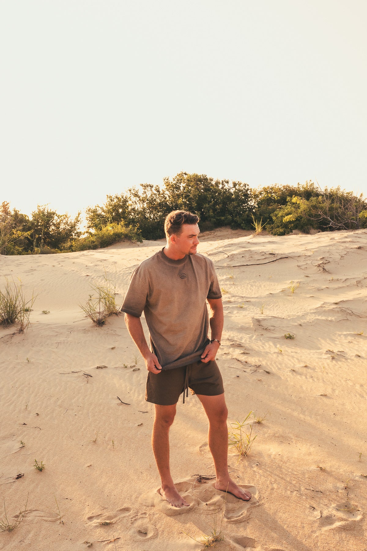 OMBRÉ TEE: DUNE