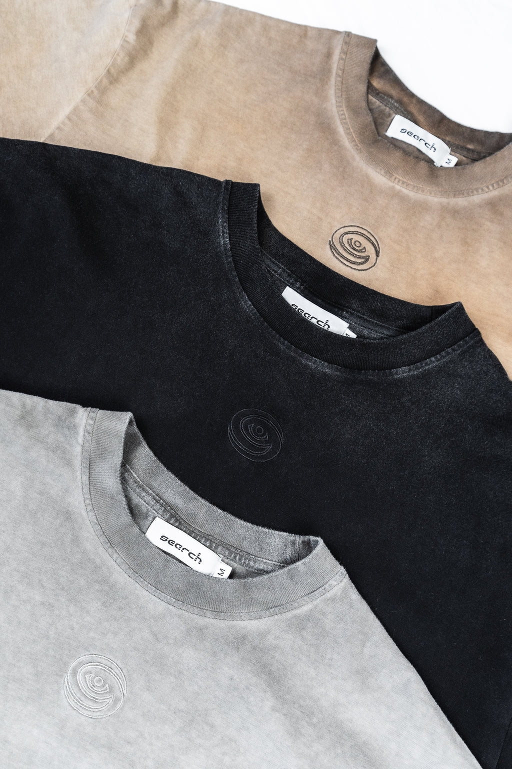 OMBRÉ TEE: DUNE