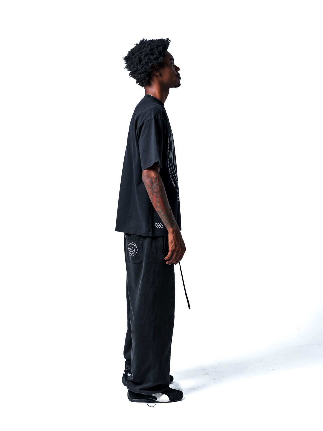 GENESIS TEE