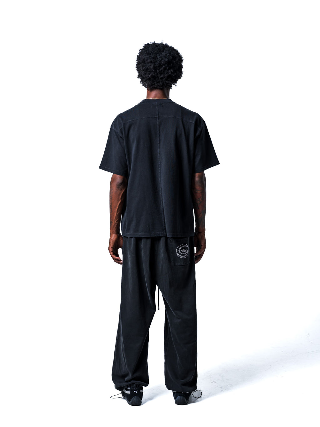 GENESIS TEE