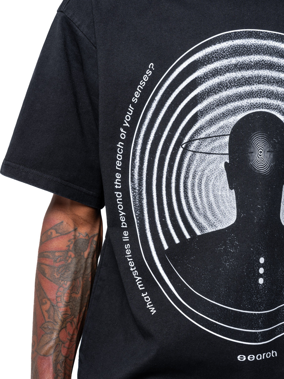 GENESIS TEE