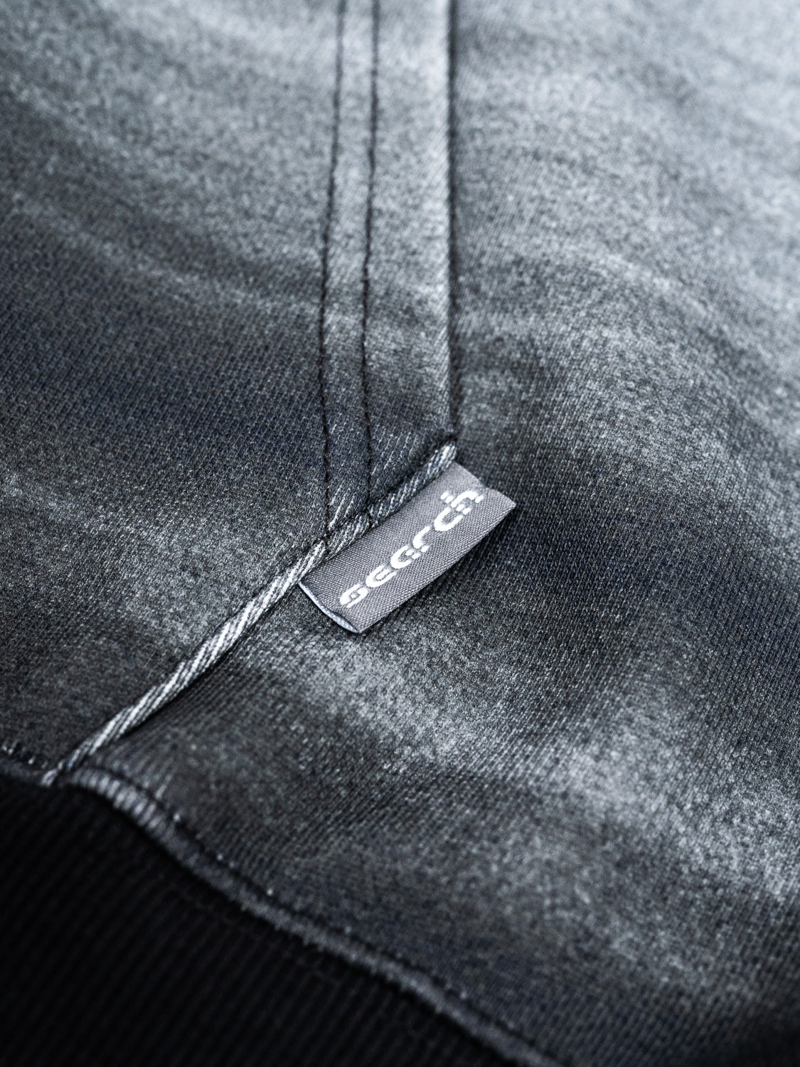 SKY DYE HOODIE: OVERCAST