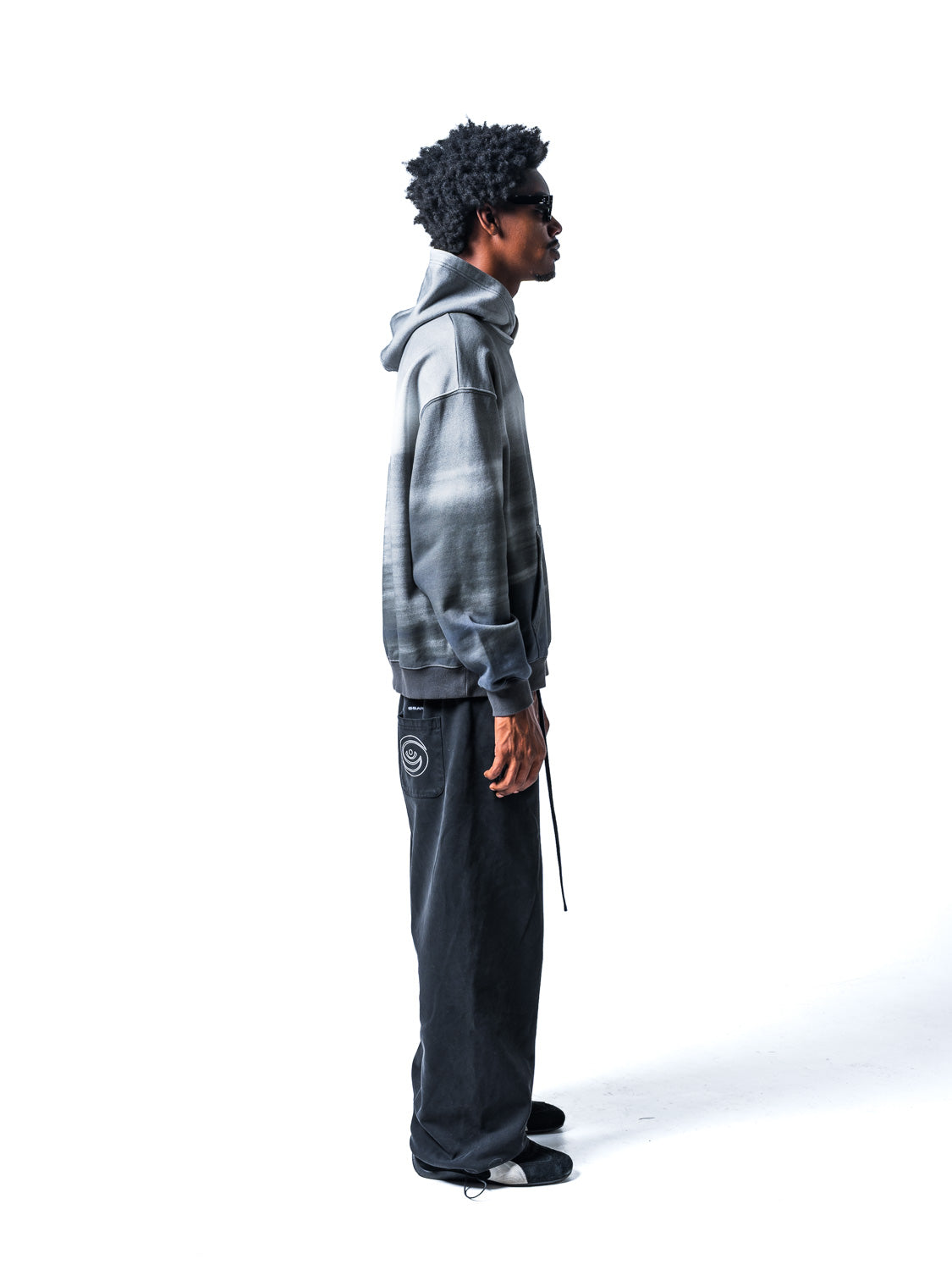 SKY DYE HOODIE: OVERCAST