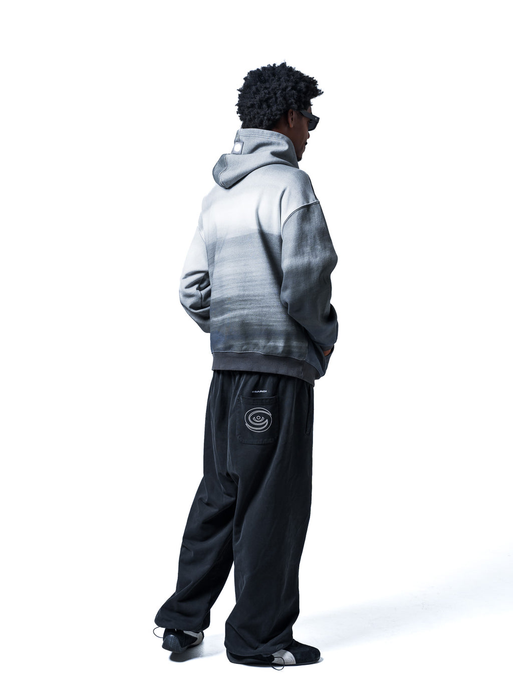 SKY DYE HOODIE: OVERCAST