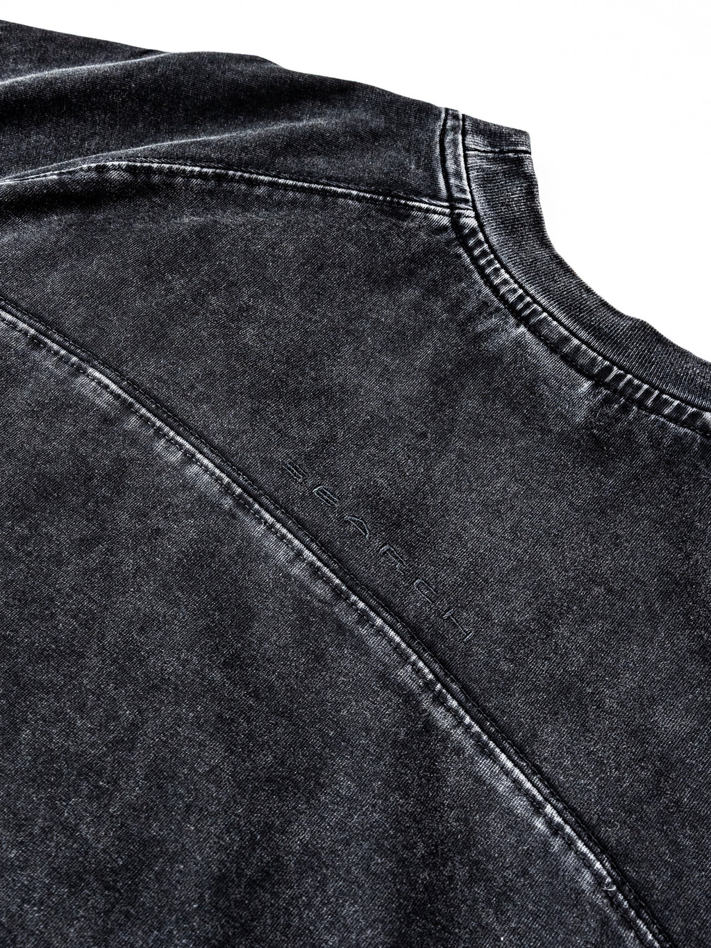 WAVE TEE: BLACK