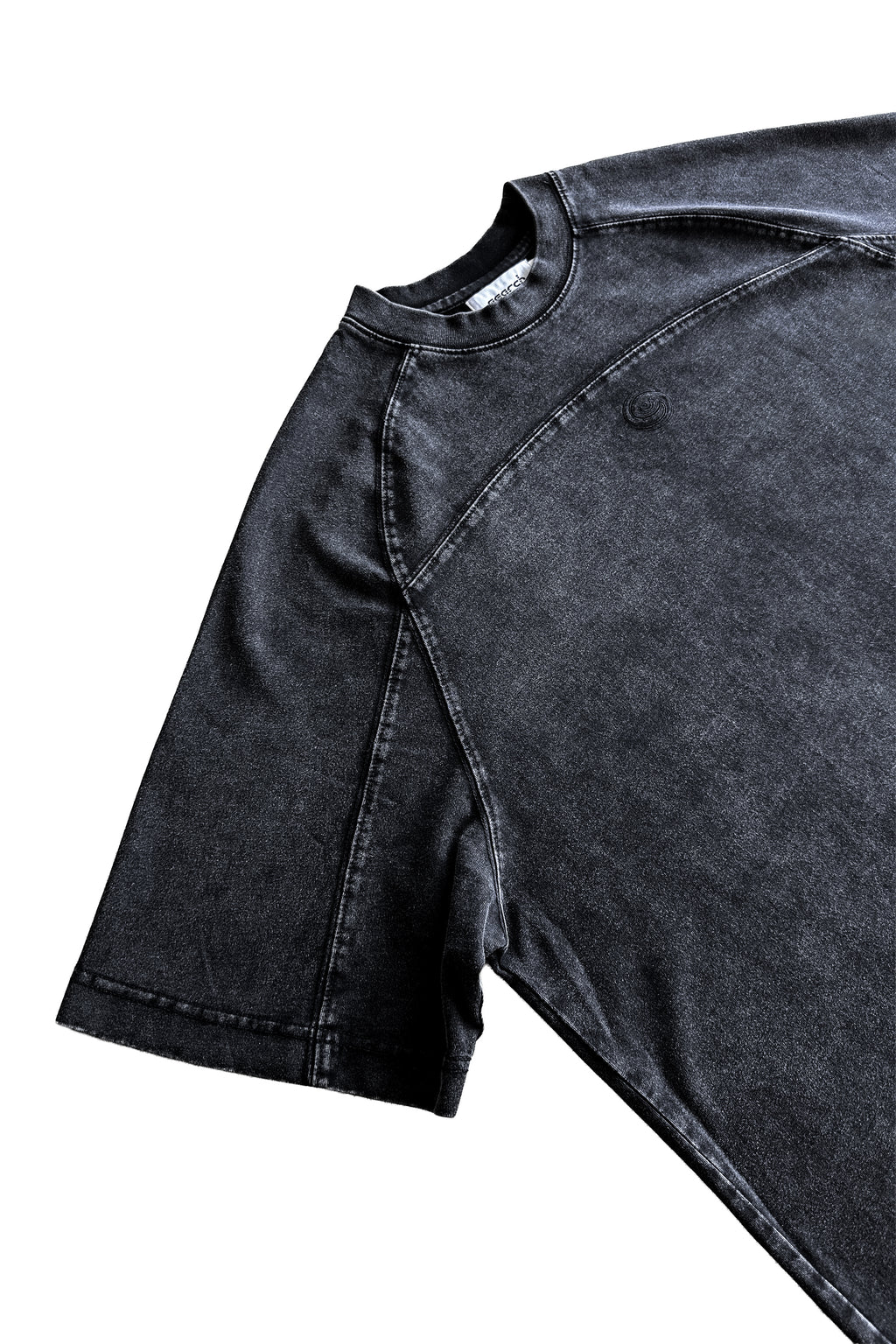 WAVE TEE: BLACK