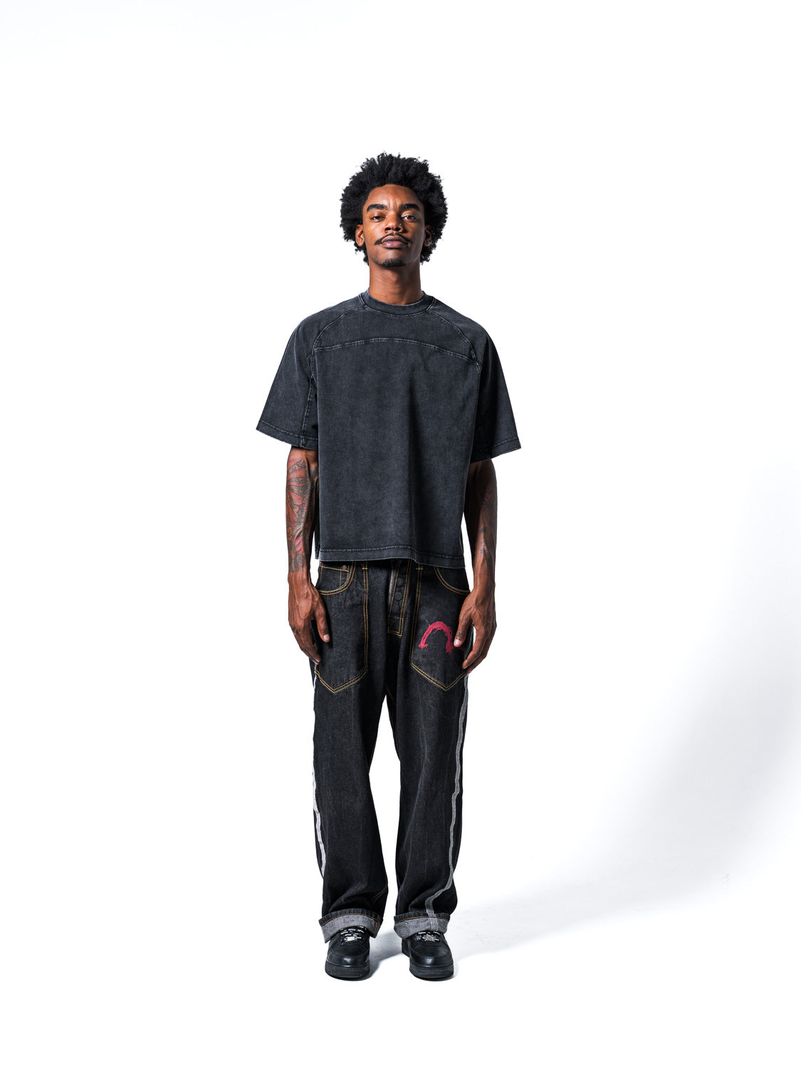 WAVE TEE: BLACK