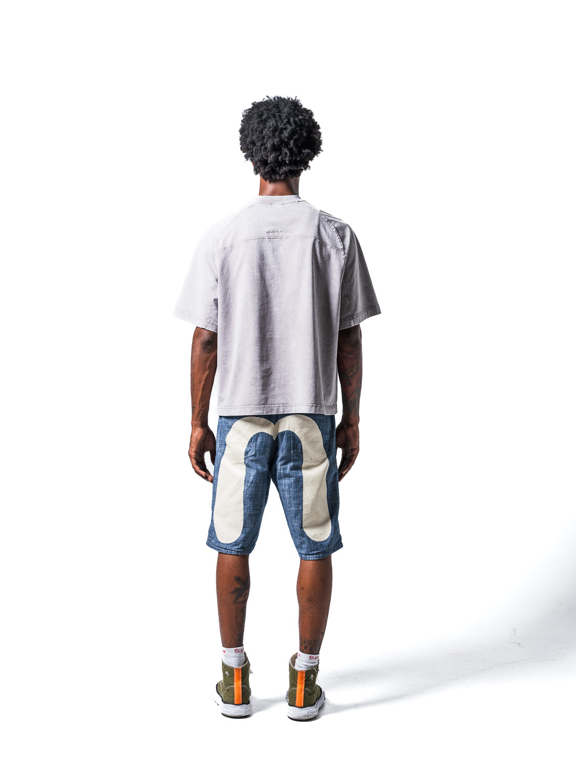 WAVE TEE: GREY
